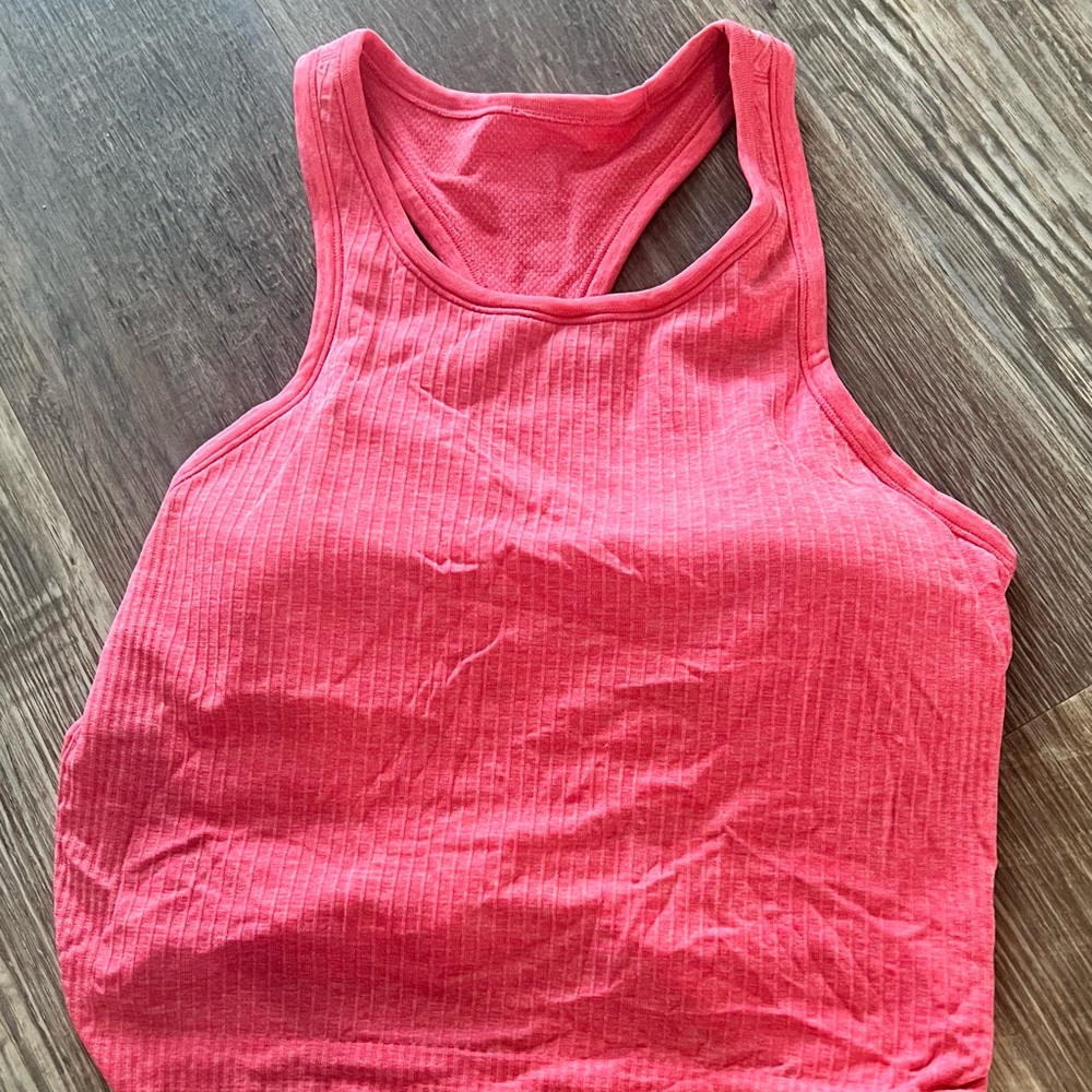 Lululemon Ebb to Street Cropped Racerback Tank Top
Glaze Pink
Size 8 - Picture 2 of 4